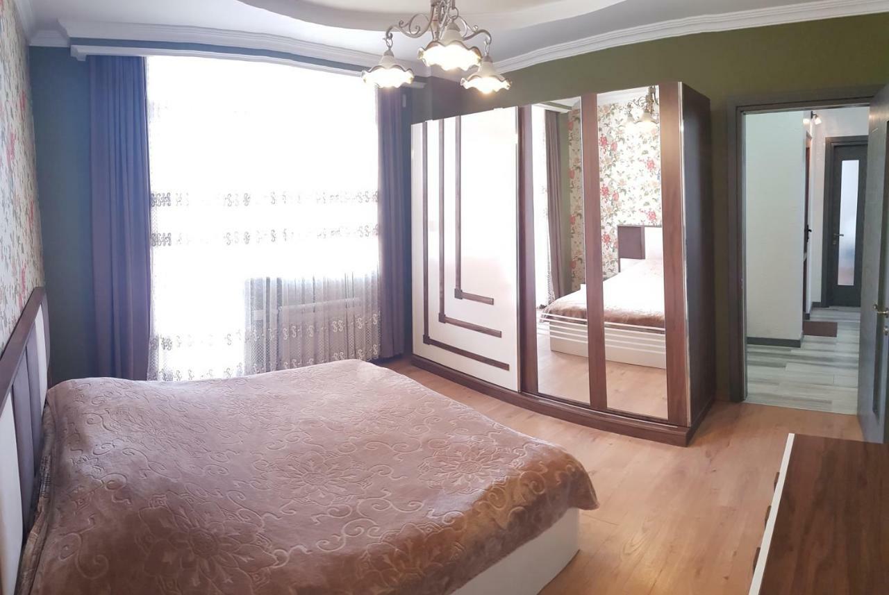 Sunrise Apartment Batumi Exterior foto
