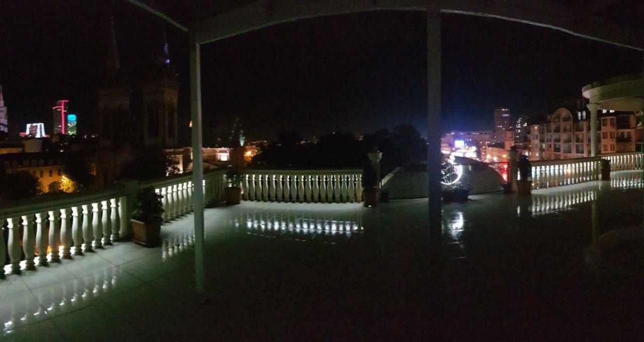 Sunrise Apartment Batumi Exterior foto
